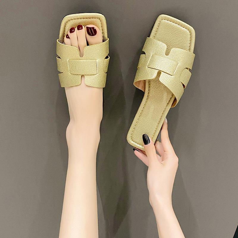 Purtați pantofi și sandale la modă pentru plajă de vacanță, țesute, cu fund plat