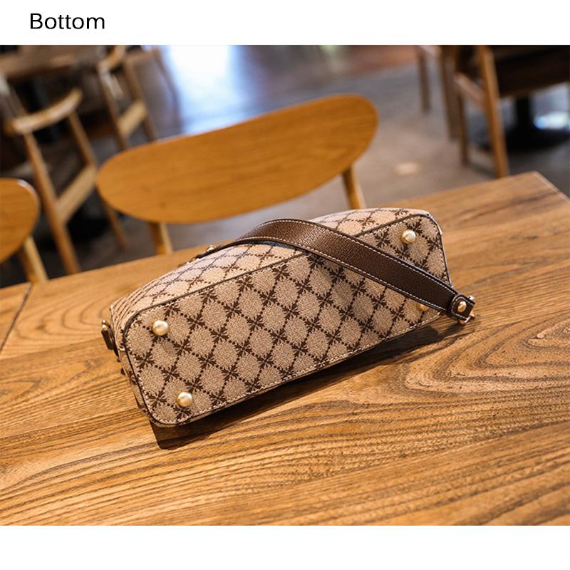 2025 Ny Liten Axelväska Klassisk Monogram Dam Crossbodyväskor Mode Kedjor Skal Handväska Två Remmar