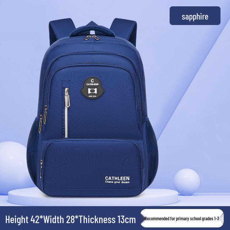 

Boys Large-Capacity Backpack: Lightweight Schoolbag for Primary to Junior High, Simple Style