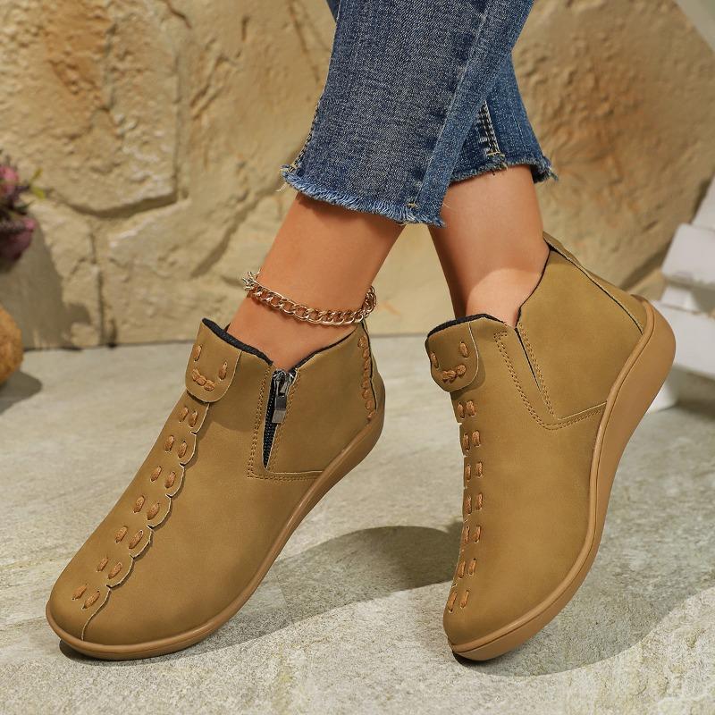 Women's shoes autumn and winter new Martin boots women's high-top versatile short boots women's casual boots flat-bottomed tooling women's boots