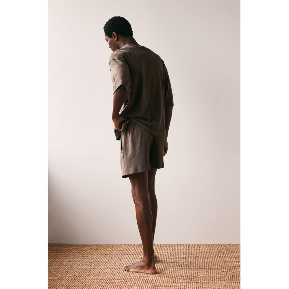H M pyjaMa T sHirT   sHorTs Brown