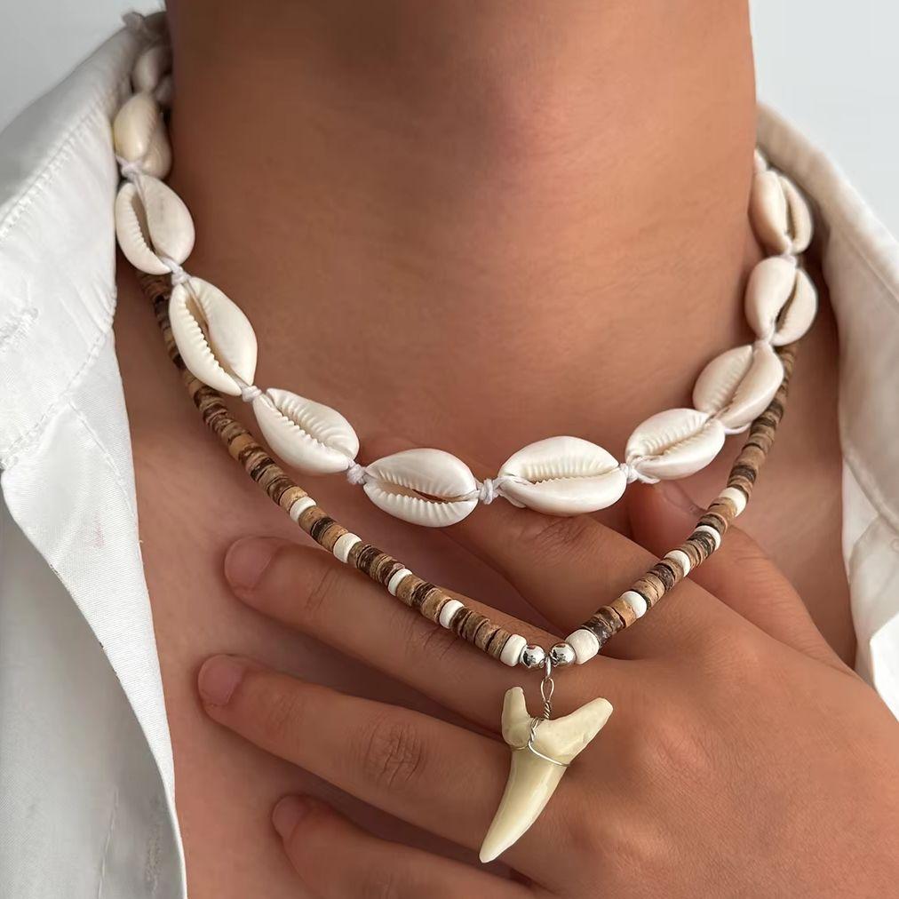 Lucky Star Jewelry Women's Purui Romantic 2Pcs/Set Coconut Husk Clavicle Necklace For Men Fashion Simple Rope Chain Plastic Tooth Pendant Zircon 2025