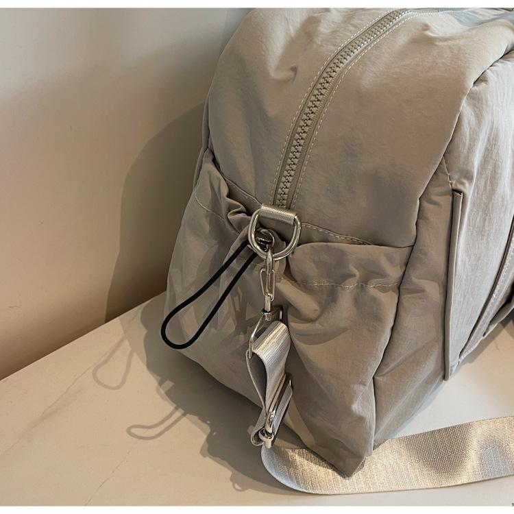New outdoor travel bag, Korean version, simple large-capacity hand luggage bag, sports and fitness storage bag