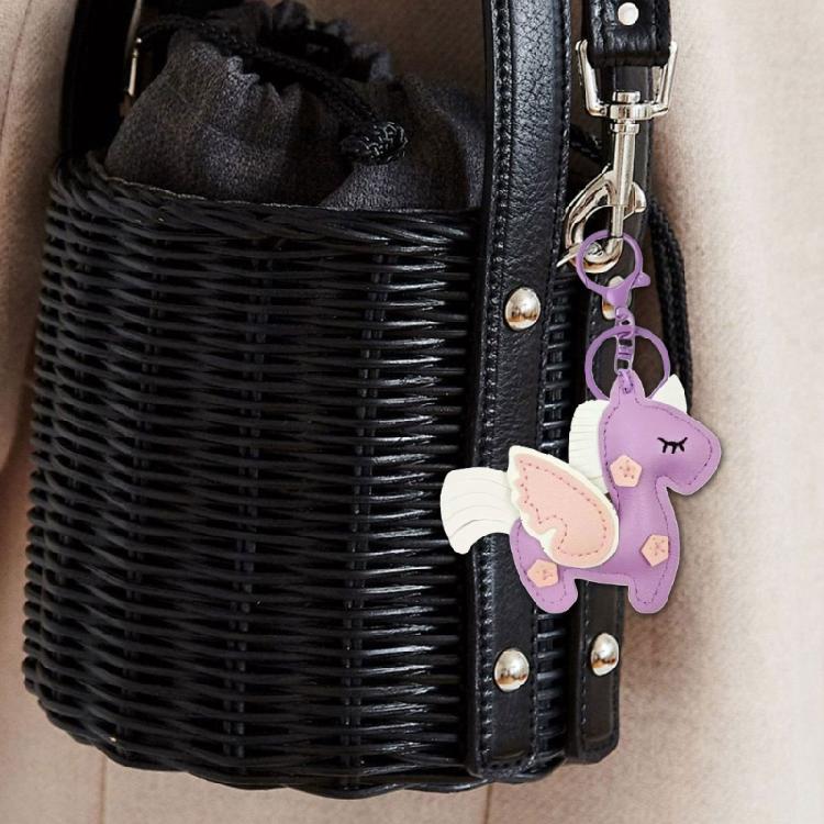 Stylish Flying Horse Motif Keychain Crafted Of Quality PU Leather Multi Functional Accessory For Men Women Gift