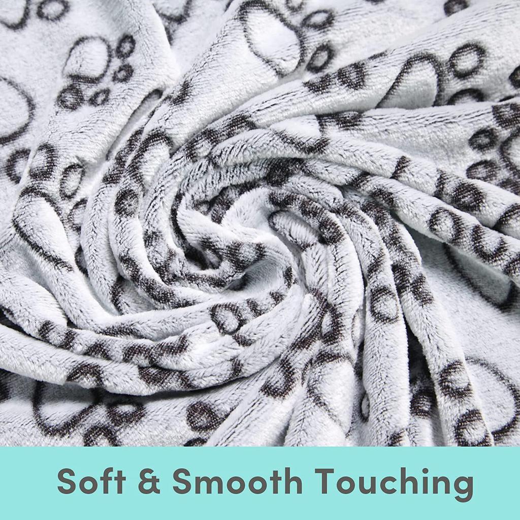 Pet Blanket: Thickened Four-Season Warm Mat for Dogs and Cats