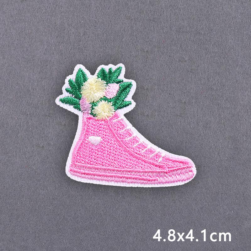 Purple Style Iron On Patch Thermoadhesive Patches For Clothes Anger Baby Girl Embroidery Patch For Hat/T-Shirt Fusible Sewing