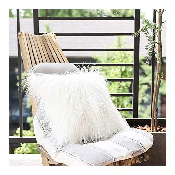 Cushion Cover Set of 2 Fluffy Cute Scandinavian Long Fur Girly Faux Fur Interior White (45 x 45 cm)