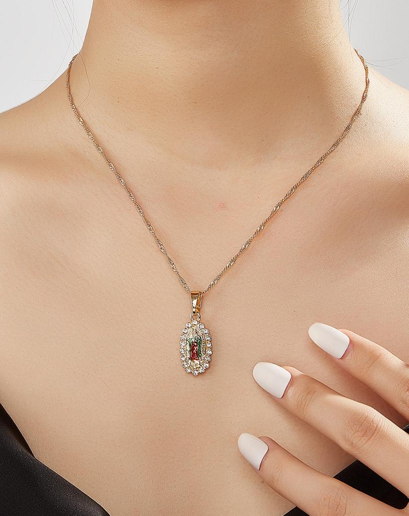 Women's 14K Virgin Mary Mama Pendant Necklace