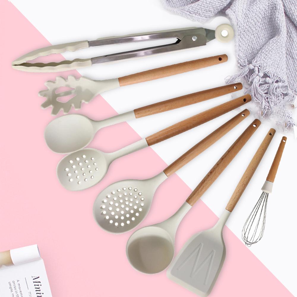 31pcs Kitchen Utensils Set Heat Resistant Cookware Wooden Handle Silicone Kitchen Cooking Utensils