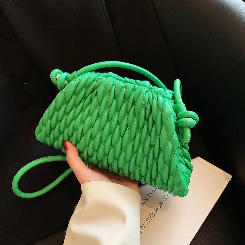 Luxury Brand Shoulder Bag for Women Fashion Embroidered Thread Messenger Bag Cute Purse Crossbody Bag Designer Clutch Hobos