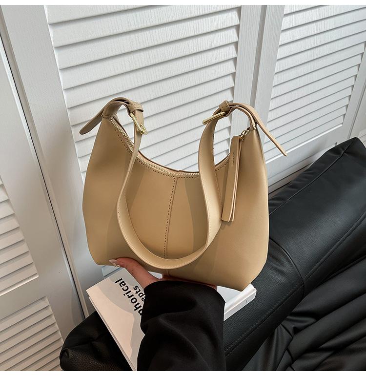 New fashion casual armpit bag portable shoulder bag large capacity solid color dumpling bag women