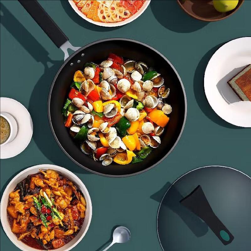 32cm Non-Stick Iron Wok for All Cooktops