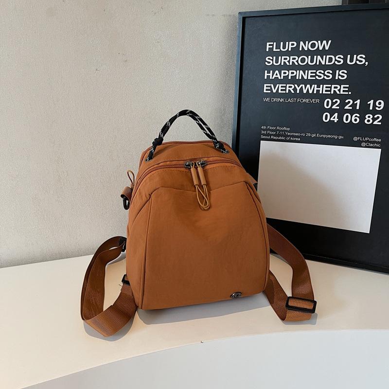 

Новый японский рюкзак-ракушка, маленький, женский, для通勤, универсальный, мессенджер, на плечо, модный, повседневный, мини-рюкзак коричневый