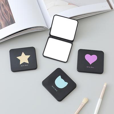 Piccolo specchio da trasporto Mini specchio per il trucco Specchio pieghevole portatile per dormitorio studentesco bifacciale per uso domestico