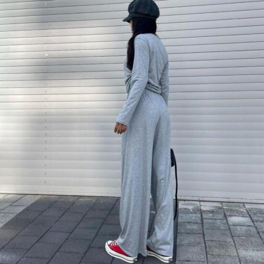 New Arrivals Open Run Women Round Neck Side Shirring Wide Pants Set