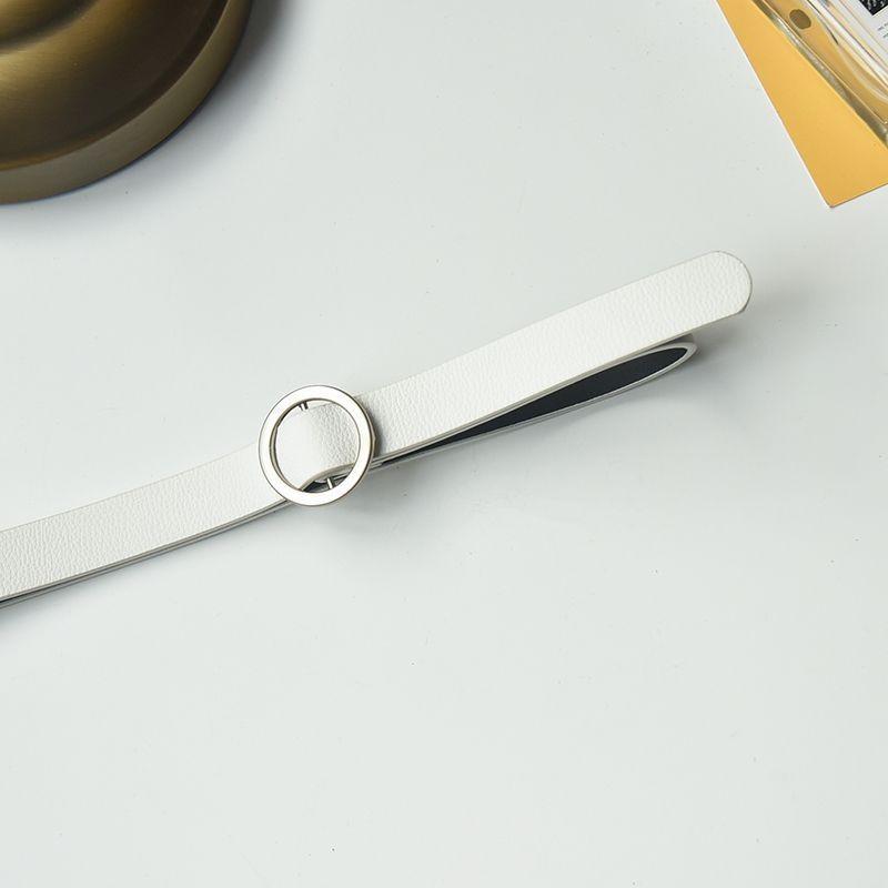 Stylish Women's Minimalist Black Denim Pants With Decorative Belt For Trendy Looks