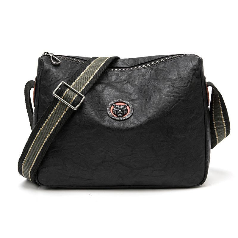 

Стильная мужская сумка-мессенджер из натуральной кожи на одно плечо — большая вместимость, модная, многофункциональная, горизонтальный дизайн. Hand-scratched cowhide