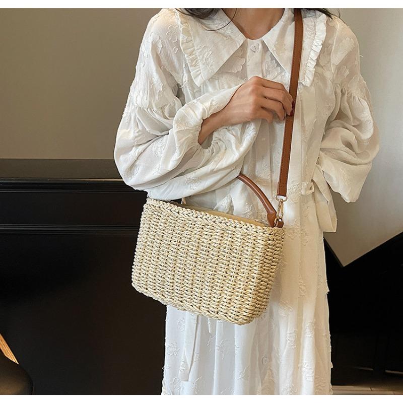 Large Capacity Bag Women's Summer New Crossbody Woven Straw Bag Leisure Seaside Vacation Beach Bag