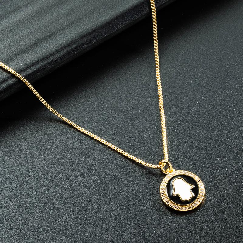 

Palm round pendant necklace women s copper plated real gold enamel hip hop couple clavicle chain jewelry чорний