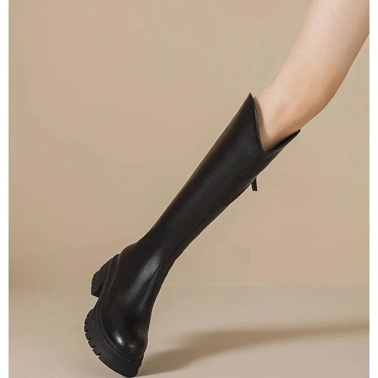 Tunna Stövlar Dam Höst och Vinter Utomhuskläder Mocka Smala Tjocka Tjocksulade Enkel Design Trend med Riddarstövlar