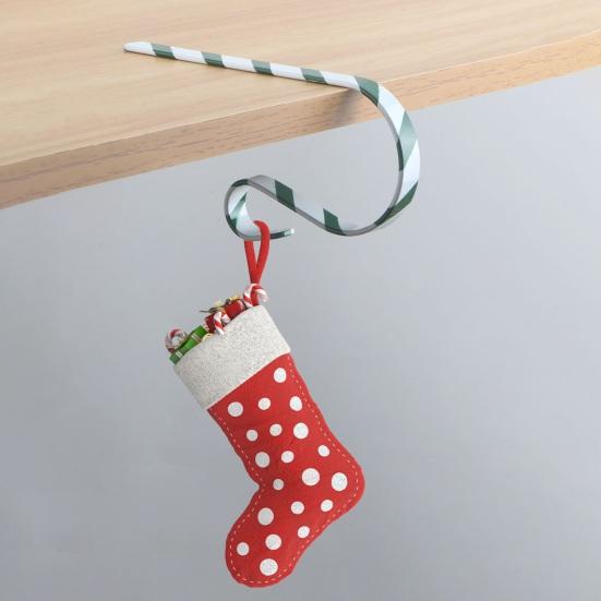 Yousheng Christmas Stocking Holder Non-Slip Silicone Pads Rust-Proof Metal Hanger Garlands Ornament Fireplace Staircase Decor