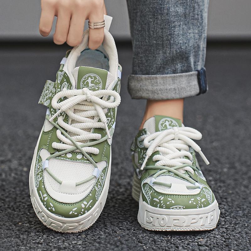 New Fashion Versatile Men's Casual Mesh Lace Breathable Sports Shoes Spring and Autumn Outdoor Versatile Men's Board Shoes 39-44