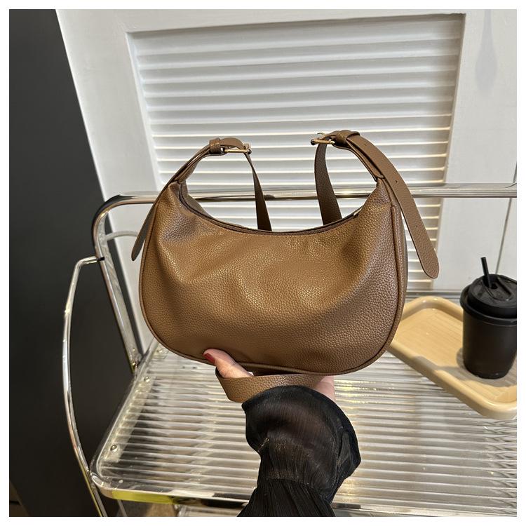 

2023 Осенняя Модная Женская Однотонная Текстурированная Сумка Тоут на Плечо и через Плечо кофейный