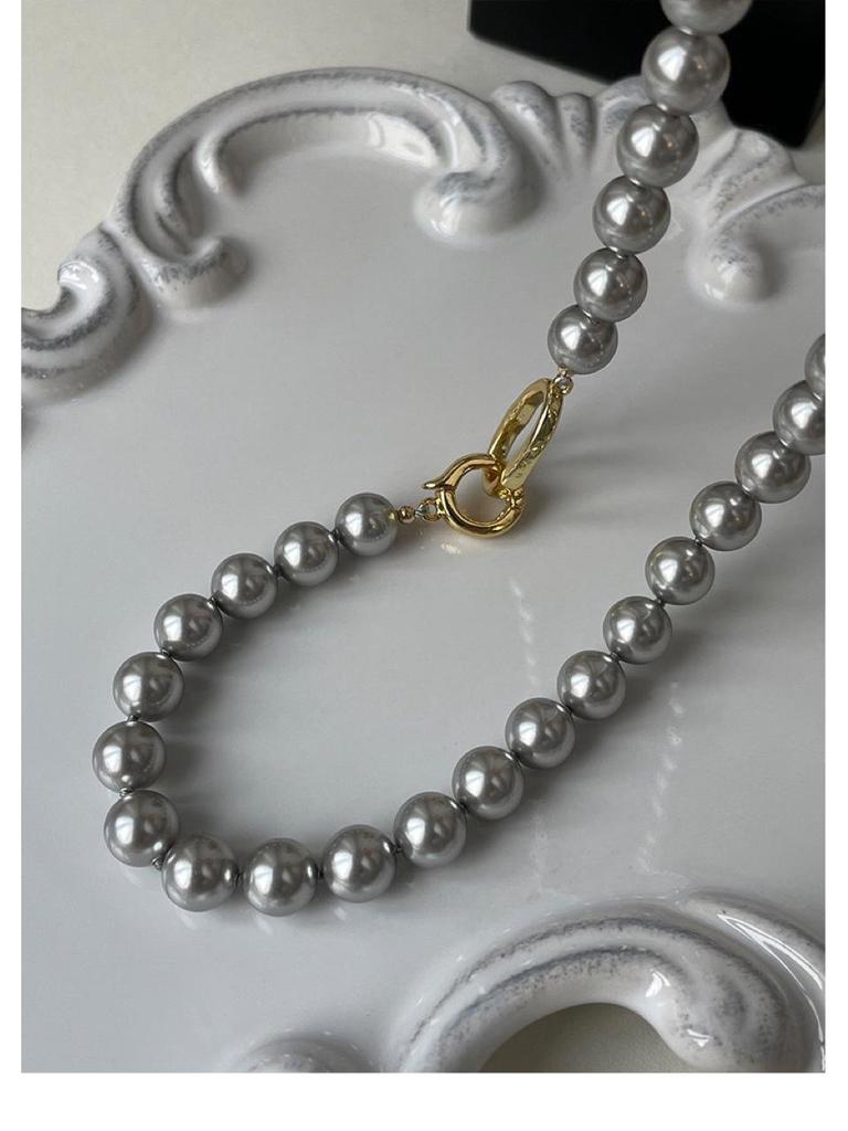 Flax Silver Gray High-Quality Round Pearl Necklace - Trendy 2023 Light Luxury Sweater Chain for Women