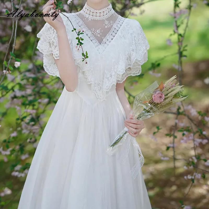 

Летнее женское макси белое платье принцессы с воротником-стойкой Fairycore на шнуровке нежное платье с рукавами-бабочками многослойное длинное платье с оборками S белый