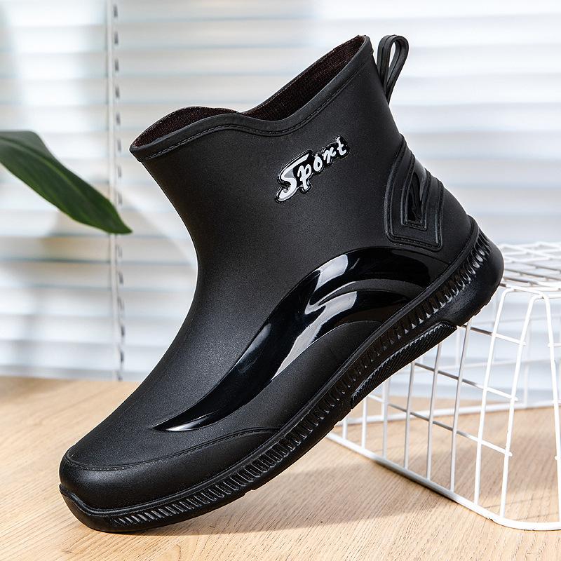 Water shoes men's rain shoes non-slip waterproof shoes fleece rain boots closed rubber shoes short rubber shoes men