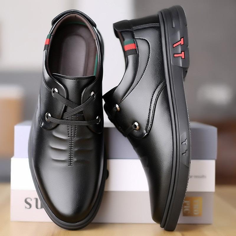 Men Black Leather Shoes Lightweight Comfortable Casual Flats Shoes Business Men Dress Shoes Fashion Party Walking Footwear 2025