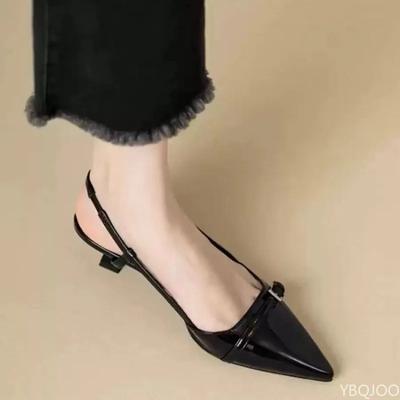 Summer Fashion Fairy Style Low Heeled Women's Sandals with Pointed Retro Versatile Thin Heeled Rear Air Sandals