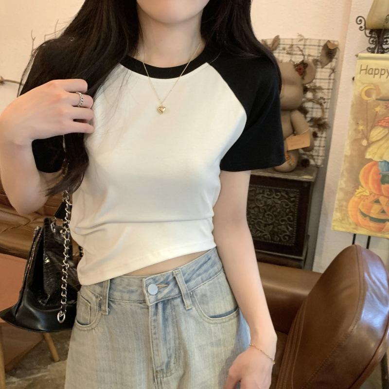Niche retro T-shirt women's splicing contrasting short top summer shoulder sleeves American sweet and spicy small short sleeves