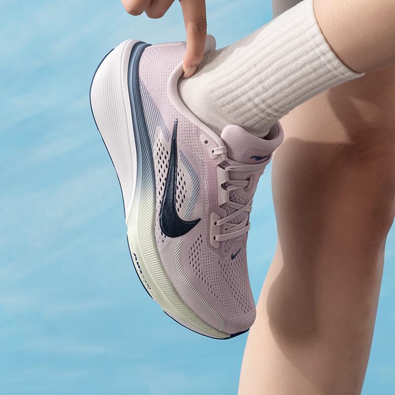 Nike Women's Versatile Running Shoes IB1881-500