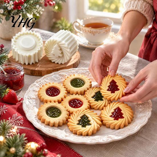Reusable Christmas Baking Supplies Tree Cookie Mold, 2-in-1 Double-Sided Biscuit Press for DIY Compact Kitchen Utensils And Mooncakes, Pastry