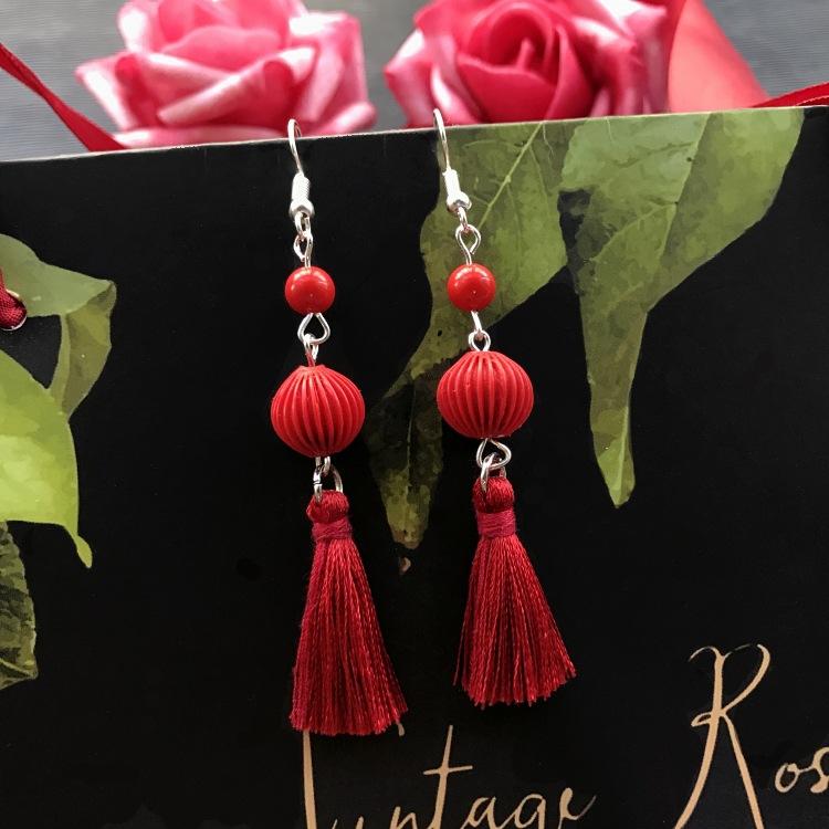 Klassische Mode rote Zinnober Quastenohrringe Retro romantische Rosenblüten Ohrringe Weiblichkeit vielseitige Brautohrringe