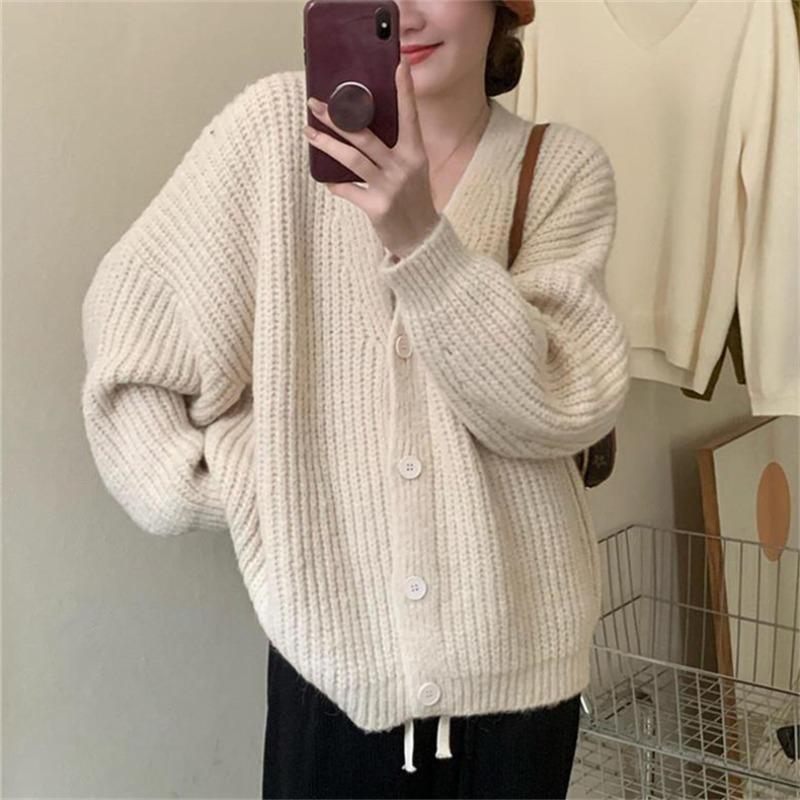 Retro gentle wind knitted cardigan top women's autumn and winter new solid color V-neck loose lazy sweater jacket