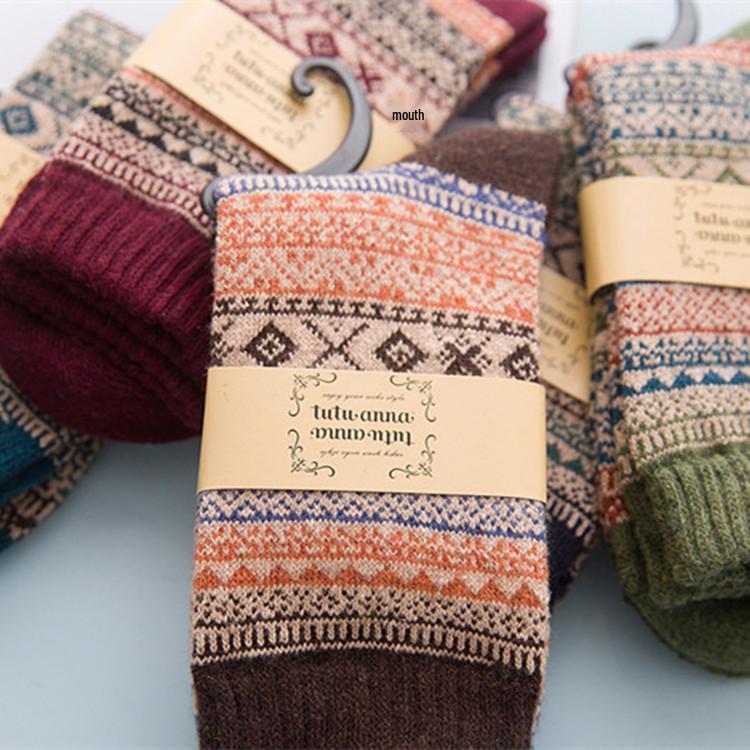 Men's Ethnic Style Retro Rabbit Wool Socks - Autumn Collection
