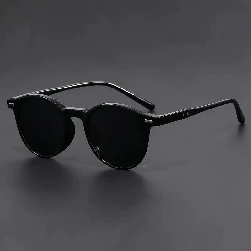 Unisex Ultra-light Retro Round Sunglasses with UV Protection