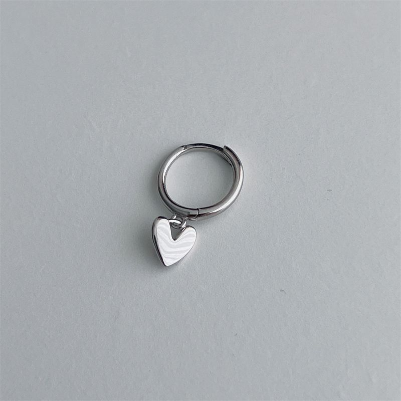 

Shesaid Sleep Sterling Silver Retro Heart-Shaped Ear Clip 01 Heart-Shaped Earring, Silver, Single