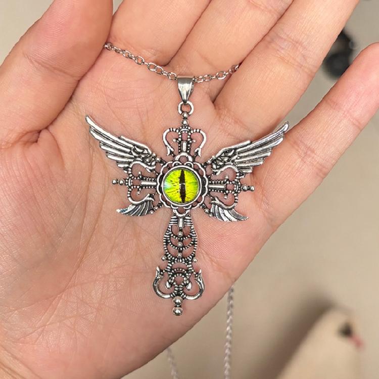 Trendsetting Crosses Pendant Necklace Adjustable Length Demon Wing Crucifix Necklace Fashion Neckchain for Daily Wear