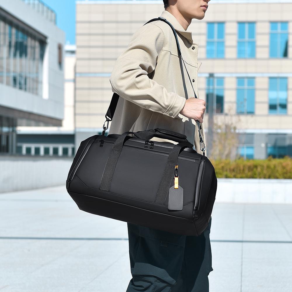 Large Capacity Travel Duffel Bag Durable Oxford Spacious & Stylish Overnight Sports Travel Bag with Multiple Compartments