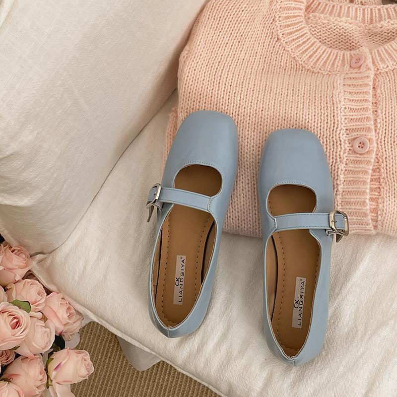 

Маленькие кожаные туфли на плоской подошве в ретро-британском стиле для женщин, новая весенняя универсальная модель 2025 года, туфли Мэри Джейн на мягкой подошве 40 синий