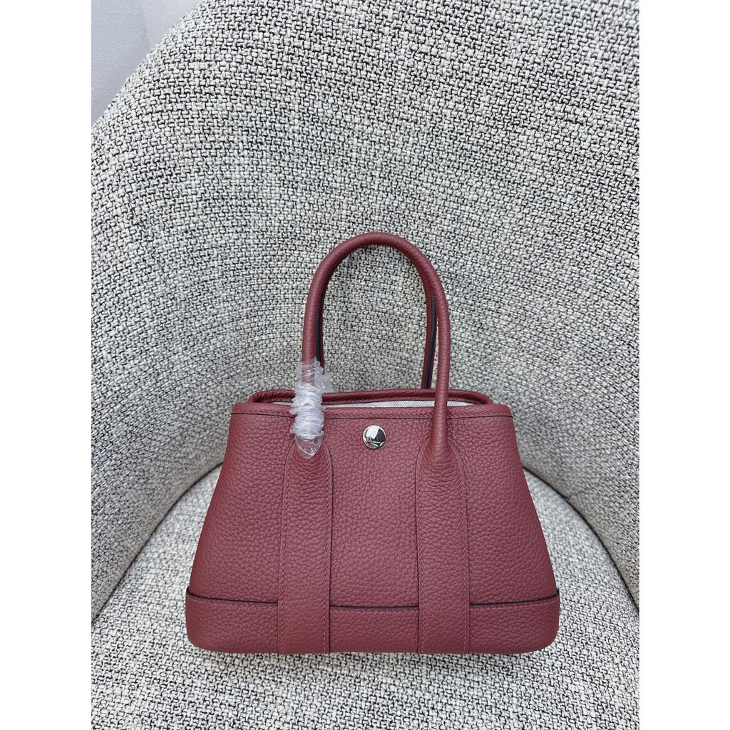 Borsa da giardino cucita a mano con filo cerato, ferramenta interamente in acciaio, borsa da donna portatile in pelle bovina primo strato con motivo a collo di mucca Ntogo