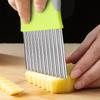 ZISIZ Wavy Blade Potato & Vegetable Cutter