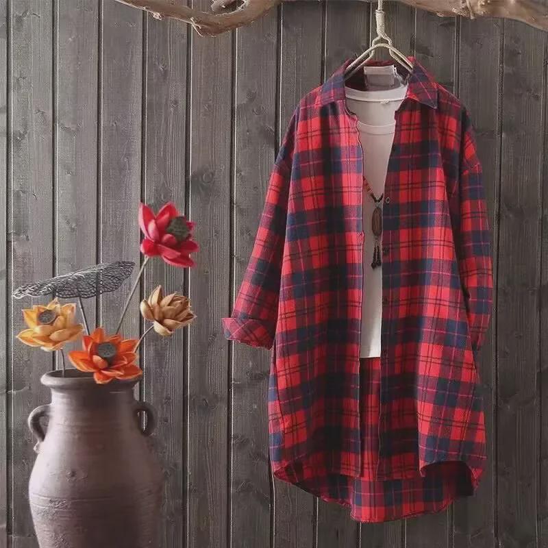 Women's Loose Fit Long Sleeve Plaid Shirt - Sun Protection, Mid-Length, Plus Size, Black/White, Spring/Autumn Design