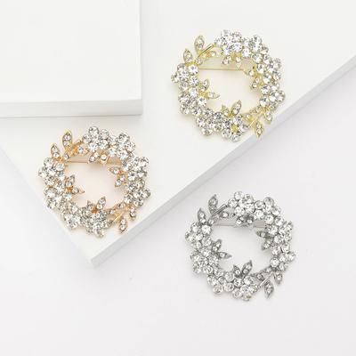 Exquisite High-Grade Alloy Rhinestone Wreath Brooch Elegant Temperament Women'S Suit Cardigan Corsage Jewelry Pin