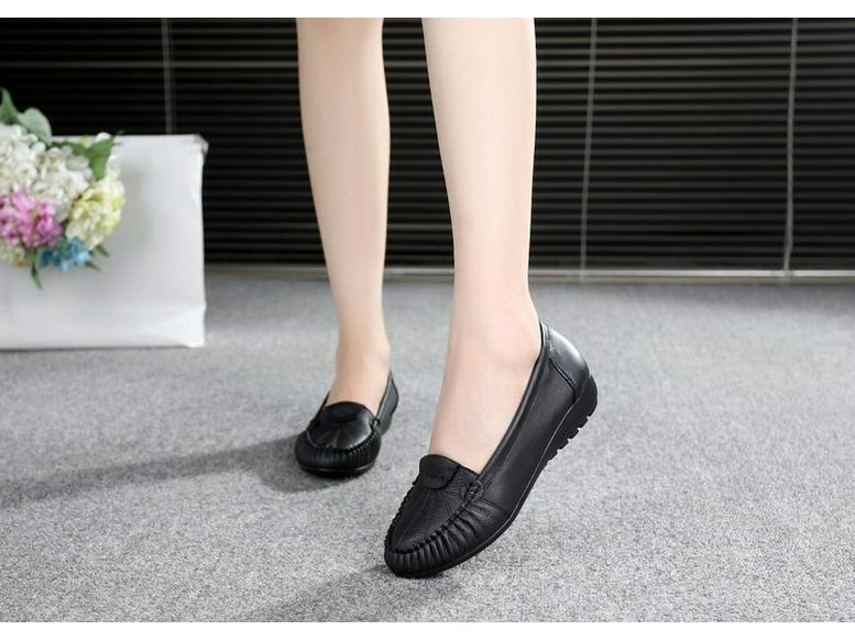 Comfortable Cowhide Soft Sole Flat Mom Shoes - Multi-Color Options