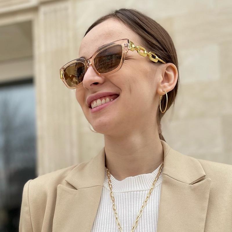 Retro Cat Eye Chunky Chain Sunglasses for a Small Face - European & American Hot Girl Style