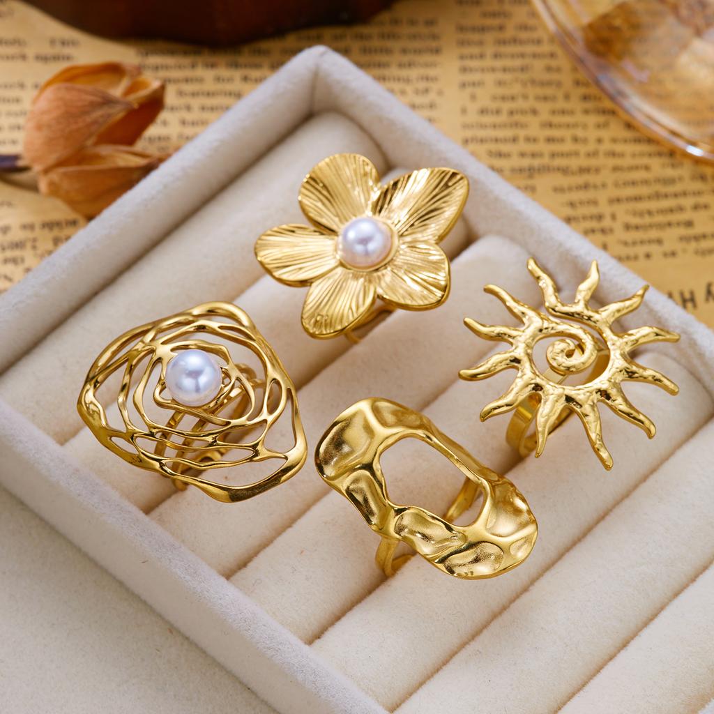 Stainless Steel Vintage Pearl Flower Rings For Women Gold Plated Hollow Rose Irregular Texture Ring Party Wedding Jewelry Gift